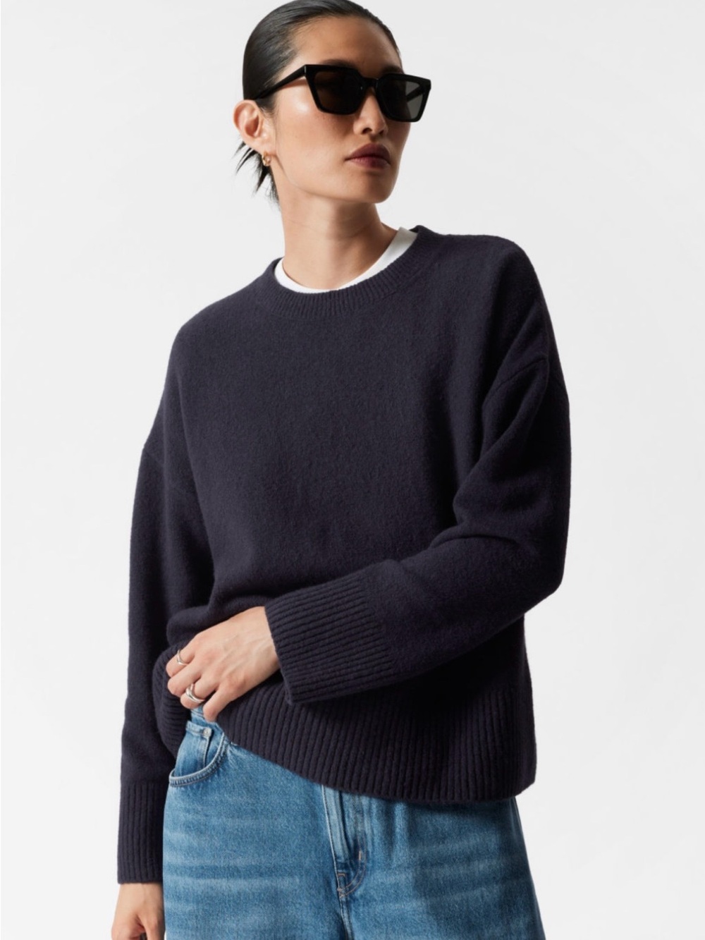 & Other Stories Relaxed Knit Black Sweater Size X-Small